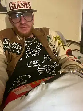 CityBoy75211 online show from March 2026 10:37:01 AM