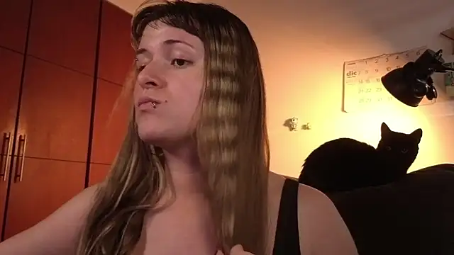 NEXT DOOR GIRL  online show from January 2026 10:28:02 PM