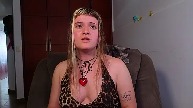 NEXT DOOR GIRL  online show from March 2026 09:53:01 PM