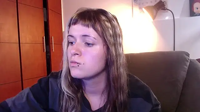 NEXT DOOR GIRL  online show from October 2025 09:26:02 PM