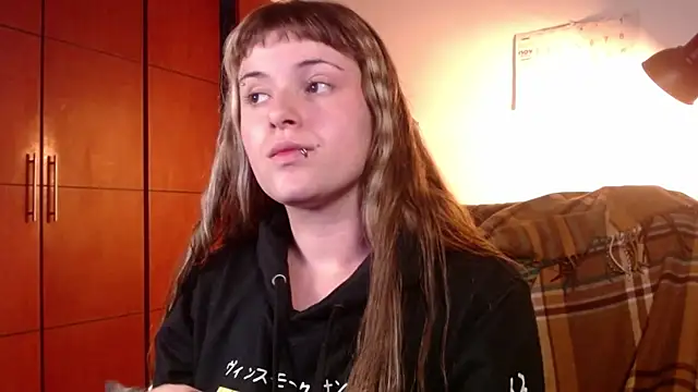 NEXT DOOR GIRL  online show from November 2025 11:19:01 PM