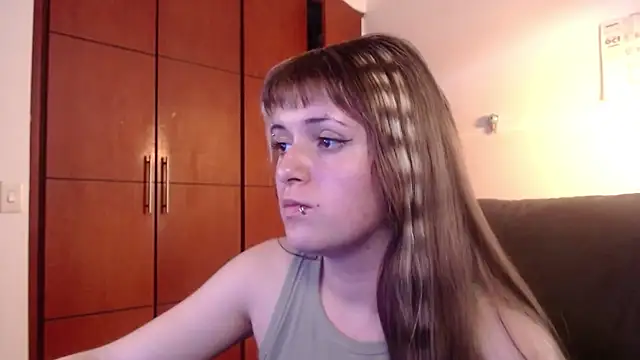 NEXT DOOR GIRL  online show from October 2025 08:17:02 PM