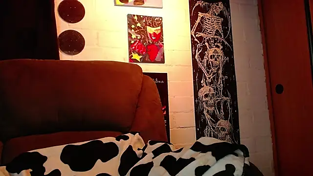 NEXT DOOR GIRL  online show from February 2025 02:03:02 AM