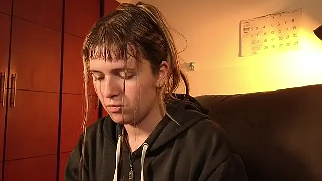 NEXT DOOR GIRL  online show from November 2025 10:31:02 PM