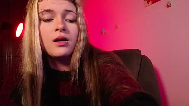 NEXT DOOR GIRL  online show from February 2026 11:16:01 PM