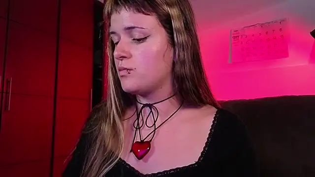 NEXT DOOR GIRL  online show from December 2025 10:11:02 PM