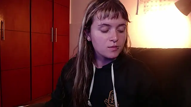 NEXT DOOR GIRL  online show from November 2025 10:25:01 PM