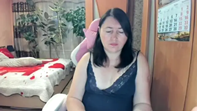 Snapshot of Tatyana51 chatting on November 2025 09:46:02 AM Tatyana51 online show from November 2025 09:46:02 AM