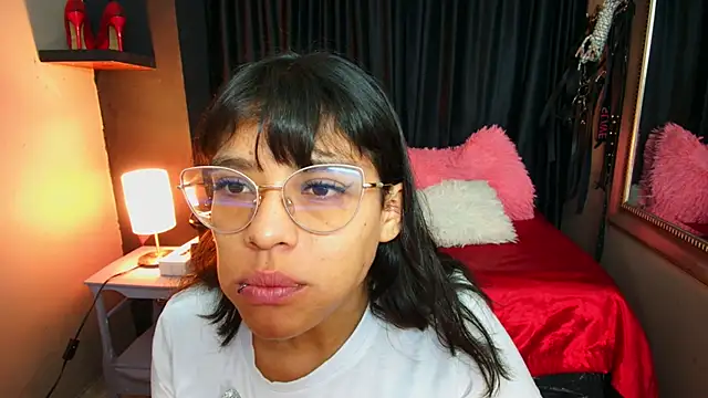 AvaLusty online show from February 2026 11:32:01 AM