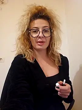 Snapshot of Selenna_emma chatting on November 2025 03:01:02 PM Selenna emma online show from November 2025 03:01:02 PM