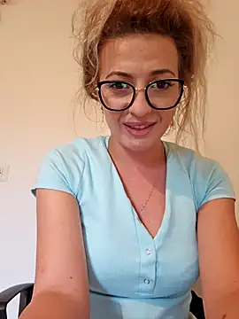 Snapshot of Selenna_emma chatting on September 2025 12:55:01 PM Selenna emma online show from September 2025 12:55:01 PM