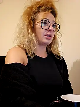 Snapshot of Selenna_emma chatting on November 2025 02:56:01 PM Selenna emma online show from November 2025 02:56:01 PM