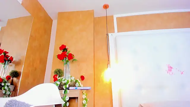 emilyadams0 online show from November 2025 10:14:01 PM