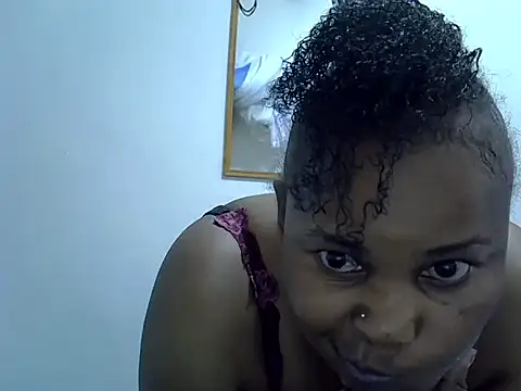 Snapshot of browndolly12 chatting on October 2025 11:12:01 AM browndolly12 online show from October 2025 11:12:01 AM
