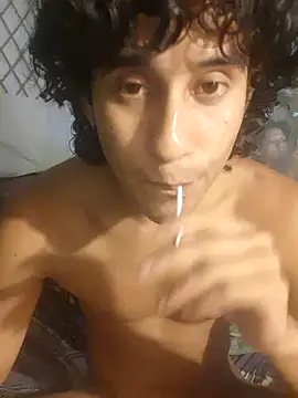 Snapshot of pedrodavid_ chatting on April 2026 11:50:02 PM pedrodavid online show from April 2026 11:50:02 PM