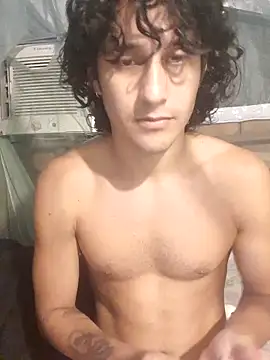 Snapshot of pedrodavid_ chatting on May 2026 01:46:01 AM pedrodavid online show from May 2026 01:46:01 AM
