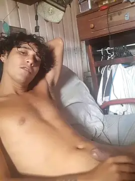 Snapshot of pedrodavid_ chatting on May 2026 08:23:02 PM pedrodavid online show from May 2026 08:23:02 PM