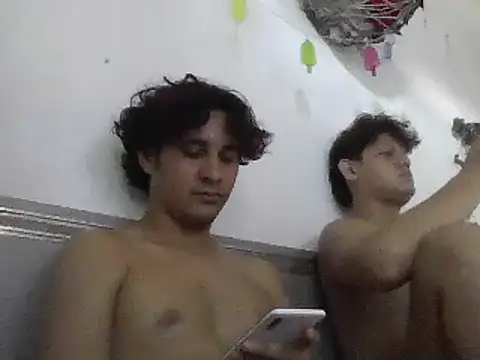 Snapshot of pedrodavid_ chatting on March 2025 09:31:02 PM pedrodavid online show from March 2025 09:31:02 PM