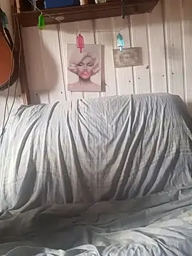 pedrodavid  online show from April 2026 07:28:02 PM