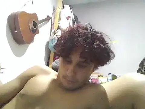 Snapshot of pedrodavid_ chatting on February 2025 04:44:02 AM pedrodavid online show from February 2025 04:44:02 AM