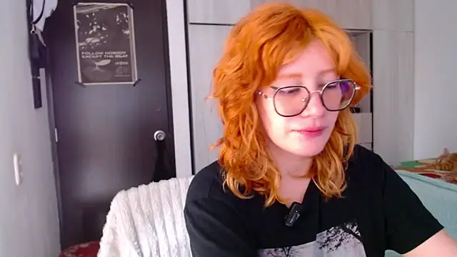 mariana124- online show from December 2025 02:55:01 PM