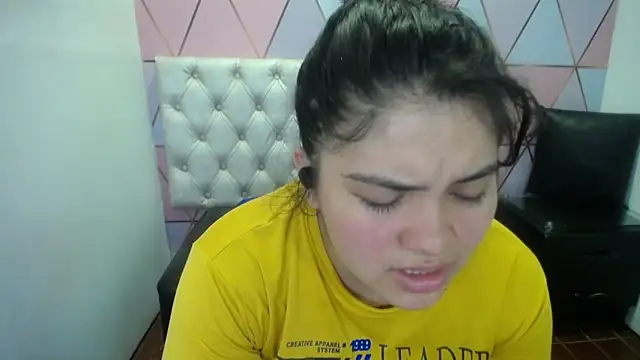 Marinasexxx online show from February 2026 06:52:02 PM