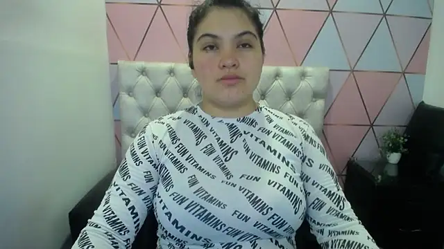 Marinasexxx online show from February 2026 06:19:01 PM