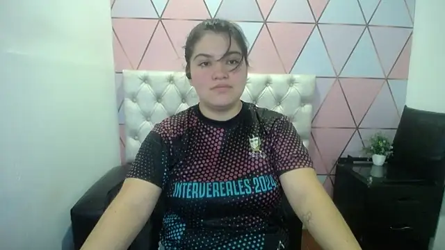 Marinasexxx online show from February 2026 07:13:01 PM