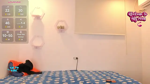 meganrossee69 online show from February 2026 11:06:02 PM