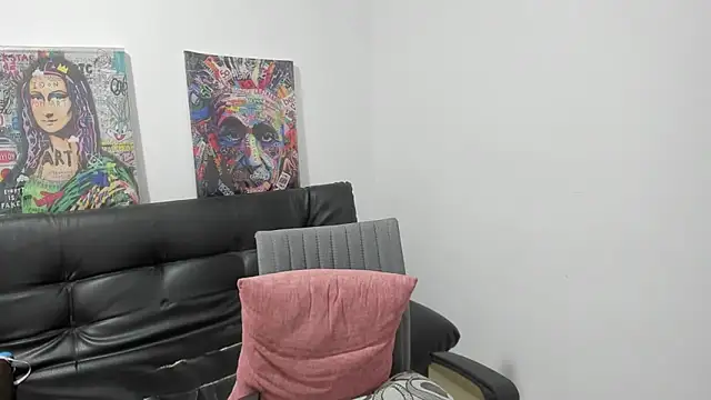 Snapshot of Himoreno25 chatting on February 2026 12:40:02 AM Himoreno25 online show from February 2026 12:40:02 AM