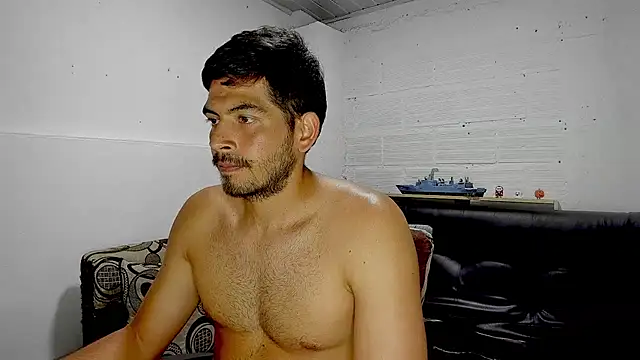 Himoreno25 online show from February 2025 03:25:01 AM