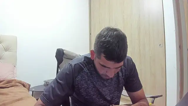 Himoreno25 online show from May 2026 01:31:02 AM