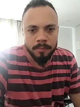 morenindarola online show from November 2025 01:37:02 PM