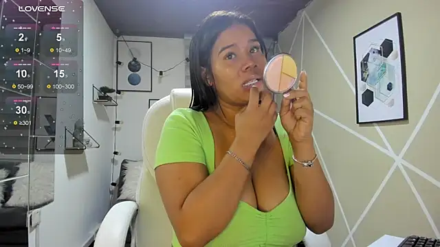 Enma  clark online show from February 2026 04:14:01 AM