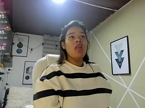 Enma  clark online show from October 2025 04:02:02 AM