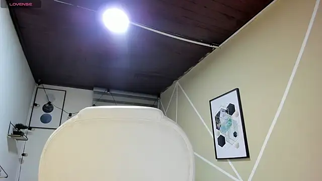 Enma  clark online show from April 2026 04:14:02 AM