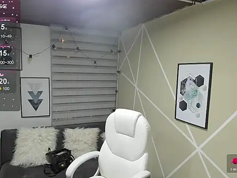 Enma  clark online show from February 2026 03:50:01 AM