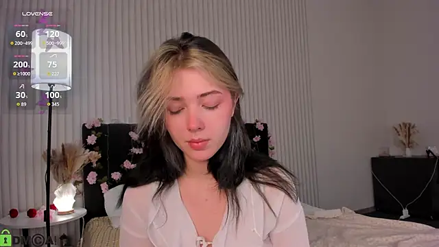 Vanessa Walters online show from September 2025 02:03:02 AM