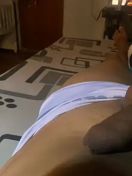 rafanovinho19 online show from January 2025 11:52:01 AM