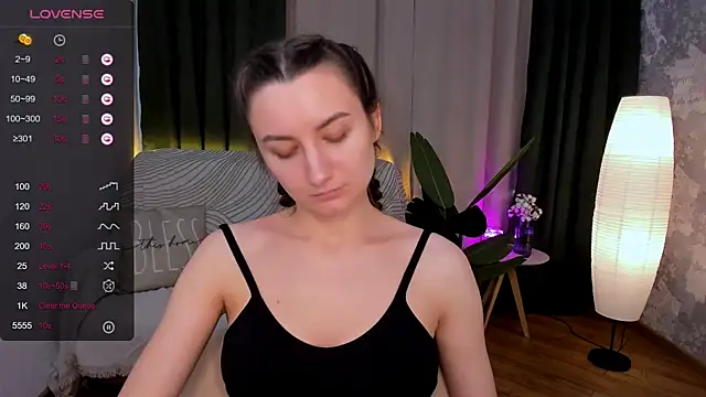 annacooleman online show from February 2025 08:49:02 AM