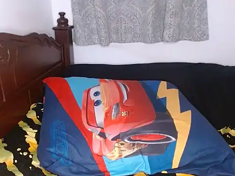 Snapshot of Mysticmariner chatting on September 2025 10:32:01 AM Mysticmariner online show from September 2025 10:32:01 AM