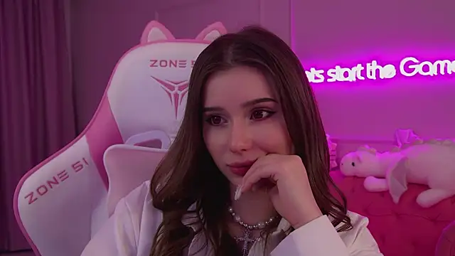 DianaVert online show from March 2025 12:44:01 AM