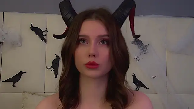 DianaVert online show from November 2025 12:28:02 AM