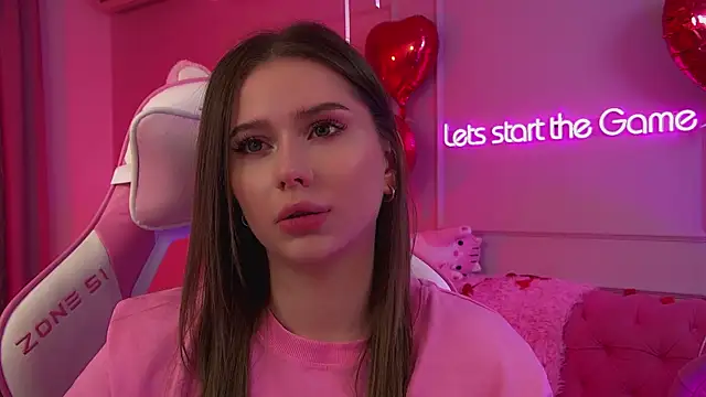 Snapshot of DianaVert chatting on February 2026 01:55:01 PM DianaVert online show from February 2026 01:55:01 PM