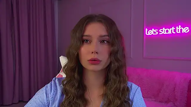 DianaVert online show from November 2025 06:34:02 PM