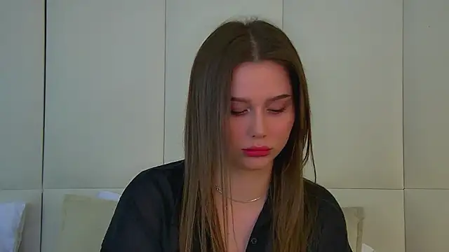 DianaVert online show from October 2025 06:20:01 PM