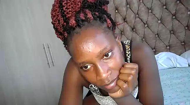 queen-goddess online show from January 2025 12:39:02 PM