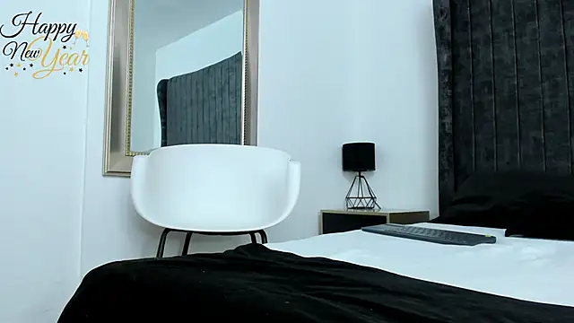 Snapshot of Lady_Godss chatting on December 2024 03:23:02 AM Lady Godss online show from December 2024 03:23:02 AM