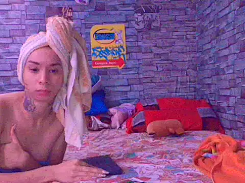 Snapshot of Lady_Godss chatting on December 2025 01:39:01 AM Lady Godss online show from December 2025 01:39:01 AM