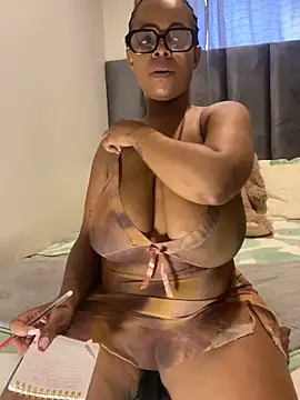 Snapshot of Saggy_areola95 chatting on February 2026 02:26:01 PM Saggy areola95 online show from February 2026 02:26:01 PM